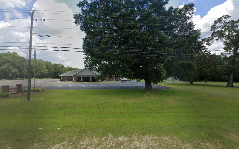 Funeral Services at Moments Funeral Home in Lucedale, Mississippi | FuneralHome.site Moments Funeral Home Lucedale Mississippi