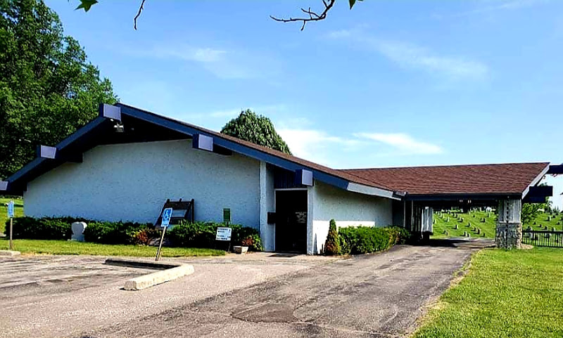 Funeral Services at Highland Park Funeral Home and Crematory in Kansas City, Kansas | FuneralHome.site Highland Park Funeral Home and Crematory Kansas City Kansas