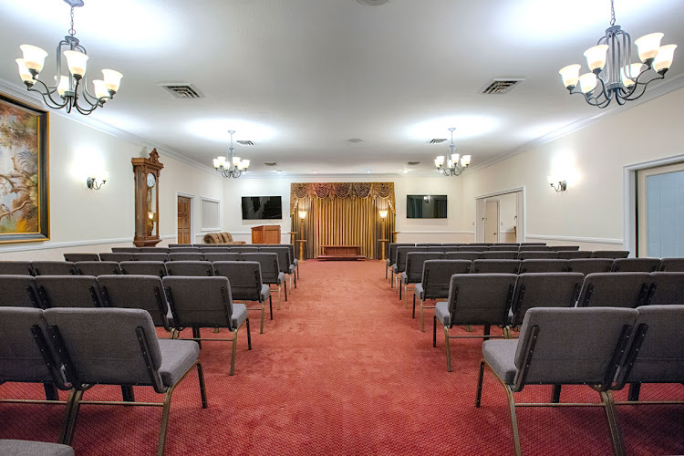 Funeral Services at Warren-McElwain Mortuary in Lawrence, Kansas | FuneralHome.site Warren-McElwain Mortuary Lawrence Kansas