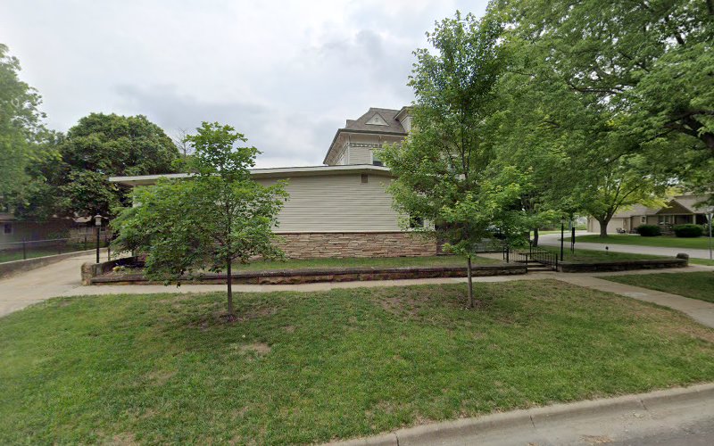 Funeral Services at Popkess Mortuary Inc in Seneca, Kansas | FuneralHome.site Popkess Mortuary Inc Seneca Kansas