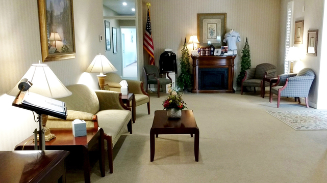 Funeral Services at Newcomer’s Noland Road Chapel in Independence, Missouri | FuneralHome.site Newcomer’s Noland Road Chapel Independence Missouri