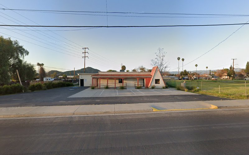 Funeral Services at Hacienda Funeral Home in Riverside, California | FuneralHome.site Hacienda Funeral Home Riverside California