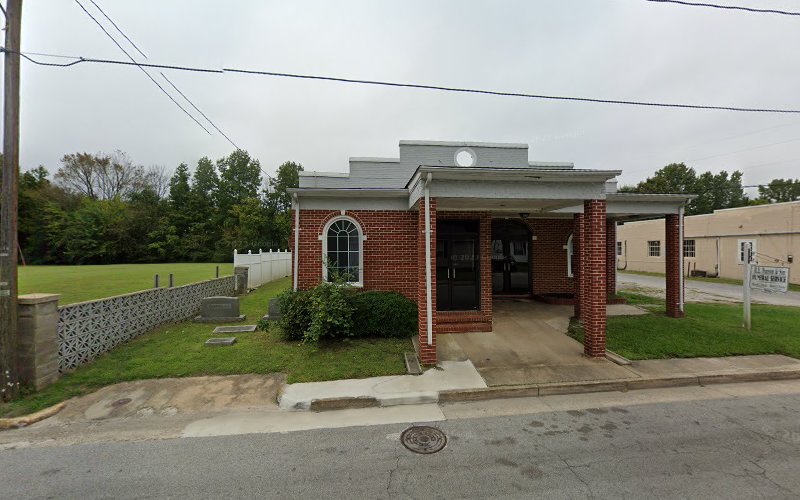R. E. Pearson and Son Funeral Home Emporia Virginia