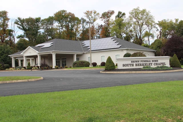 Funeral Services at Brown Funeral Homes & Cremations – South Berkeley Chapel in Inwood, West Virginia | FuneralHome.site Brown Funeral Homes & Cremations – South Berkeley Chapel Inwood West Virginia
