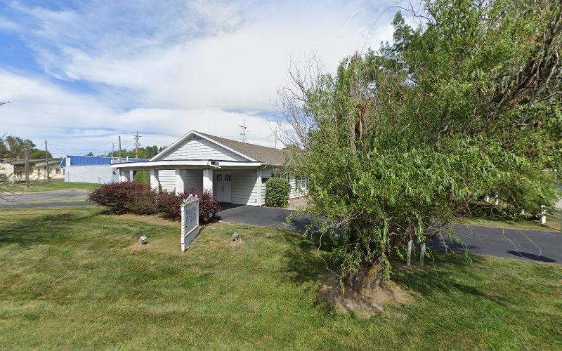 Funeral Services at Vaughn-Aufranc Funeral Home in Dearborn, Missouri | FuneralHome.site Vaughn-Aufranc Funeral Home Dearborn Missouri