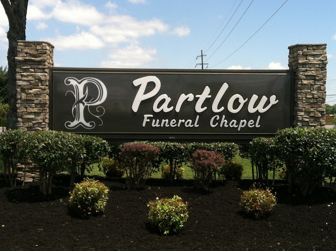 Funeral Services at Partlow Funeral Chapel in Lebanon, Tennessee | FuneralHome.site Partlow Funeral Chapel Lebanon Tennessee