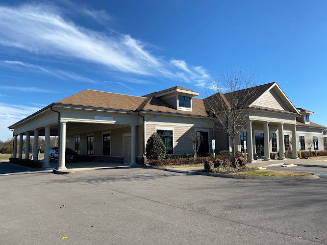 Funeral Services at Roselawn Funeral Home & Memorial Gardens in Murfreesboro, Tennessee | FuneralHome.site Roselawn Funeral Home & Memorial Gardens Murfreesboro Tennessee