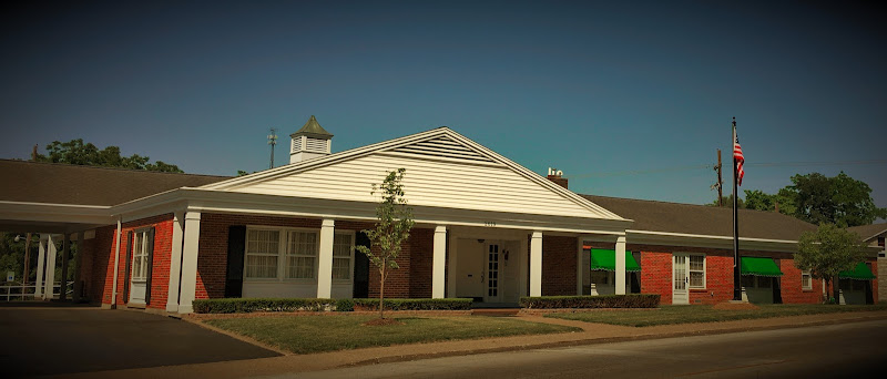 Smith Funeral Home & Chapel Hannibal Missouri