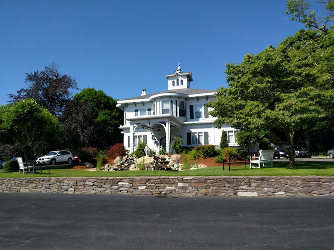 Alexander Thomas and Sons Funeral Home Walpole Massachusetts