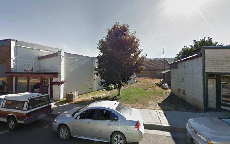 Tami’s Pine Valley Funeral Home and Cremation Services Halfway Oregon