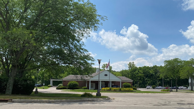 Funeral Services at Tobias Funeral Home – Far Hills Chapel in Dayton, Ohio | FuneralHome.site Tobias Funeral Home – Far Hills Chapel Dayton Ohio