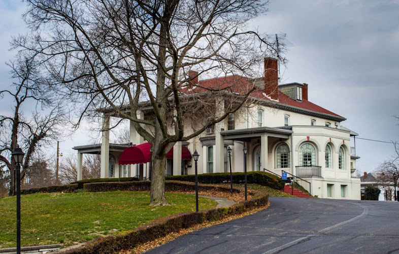 Funeral Services at Schlientz & Moore Funeral Home in Dayton, Ohio | FuneralHome.site Schlientz & Moore Funeral Home Dayton Ohio