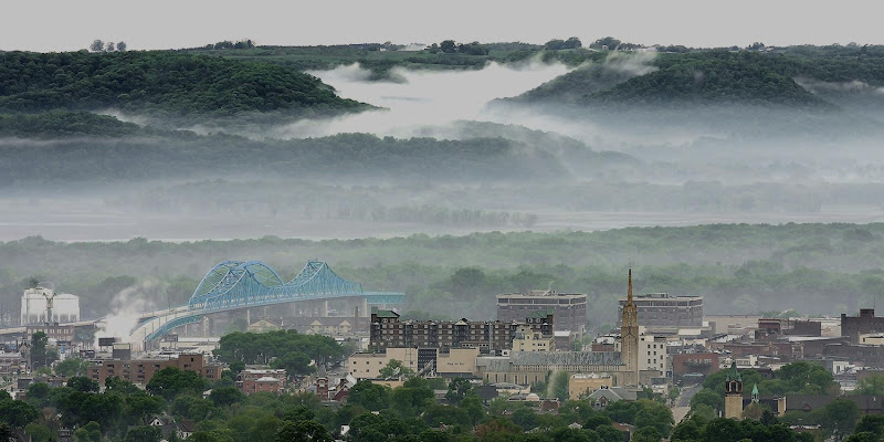 Sletten-McKee-Hanson Funeral Home La Crosse Wisconsin