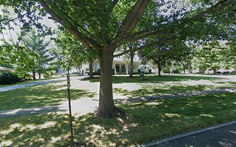 Funeral Services at Rux Funeral Home in Kewanee, Illinois | FuneralHome.site Rux Funeral Home Kewanee Illinois