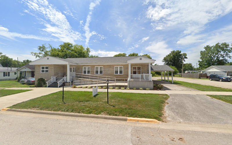 Funeral Services at Sivert-Macey Funeral Home in Sumner, Illinois | FuneralHome.site Sivert-Macey Funeral Home Sumner Illinois
