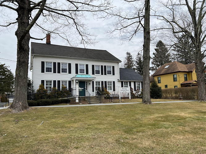 Funeral Services at Honan Funeral Home in Newtown, Connecticut | FuneralHome.site Honan Funeral Home Newtown Connecticut