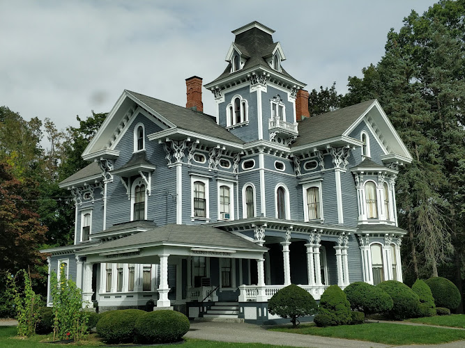 Funeral Services at Maloney Funeral Home Inc in Winsted, Connecticut | FuneralHome.site Maloney Funeral Home Inc Winsted Connecticut