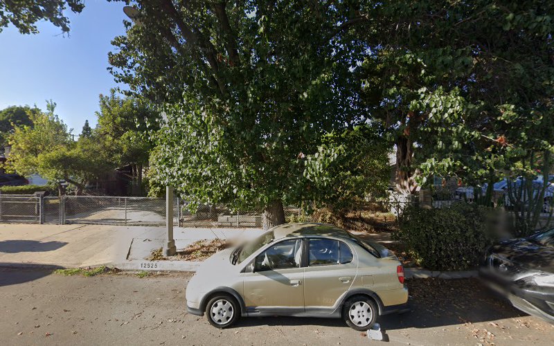 Funeral Services at Southern Ca Chevra Kadisha in Valley Village, California | FuneralHome.site Southern Ca Chevra Kadisha Valley Village California