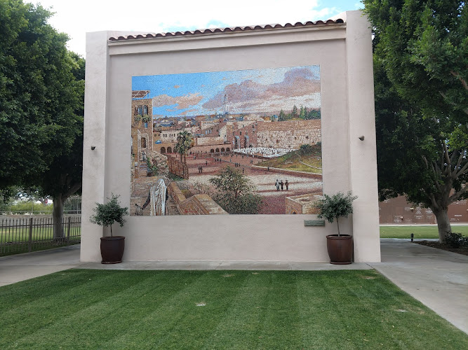Funeral Services at Forest Lawn in Cathedral City, California | FuneralHome.site Forest Lawn Cathedral City California