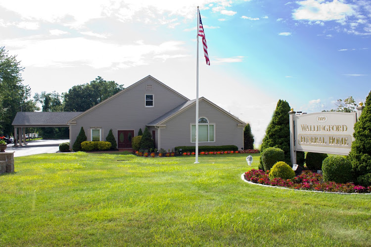 Funeral Services at Wallingford Funeral Home in Wallingford, Connecticut | FuneralHome.site Wallingford Funeral Home Wallingford Connecticut