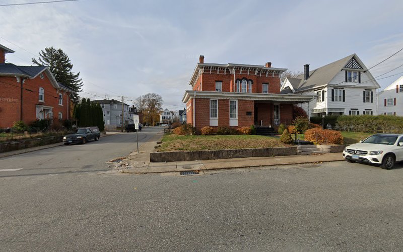 Funeral Services at Cummings-Gagne Funeral Home in Norwich, Connecticut | FuneralHome.site Cummings-Gagne Funeral Home Norwich Connecticut