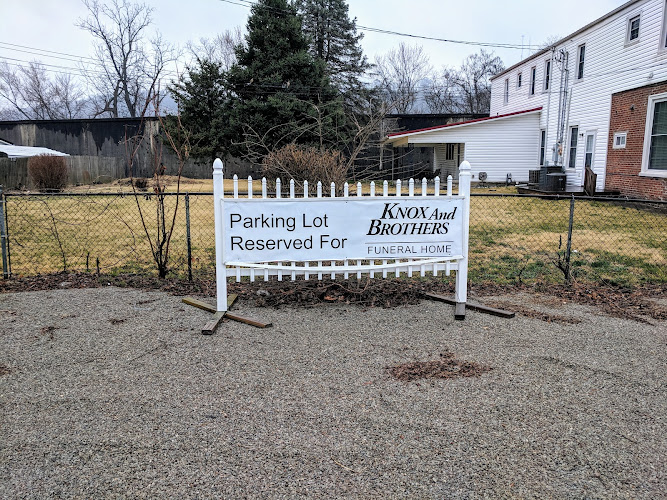 Funeral Services at Knox & Brothers Funeral Home in Maysville, Kentucky | FuneralHome.site Knox & Brothers Funeral Home Maysville Kentucky
