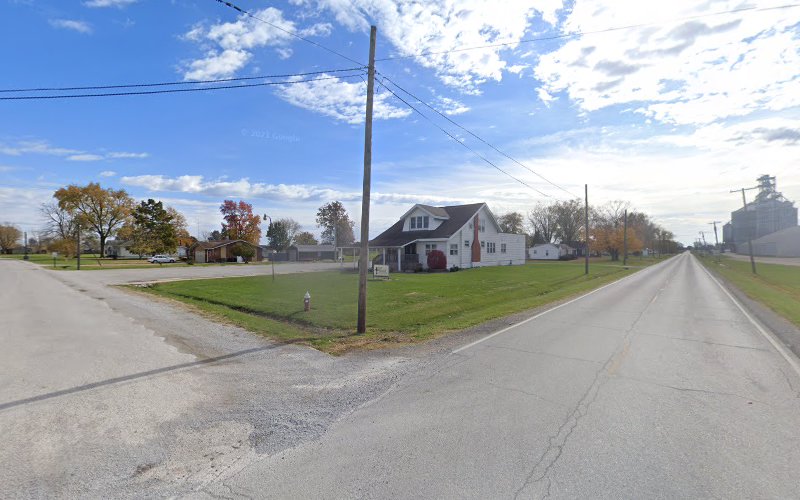 Funeral Services at Day Macz Funeral Homes in Patoka, Illinois | FuneralHome.site Day Macz Funeral Homes Patoka Illinois