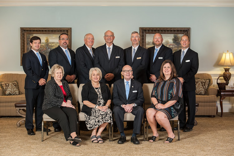 Funeral Services at Julian Peeples Funeral Home in Dalton, Georgia | FuneralHome.site Julian Peeples Funeral Home Dalton Georgia