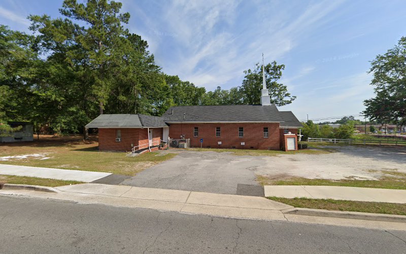 Funeral Services at Mt Zion Memorial Chapel in Hinesville, Georgia | FuneralHome.site Mt Zion Memorial Chapel Hinesville Georgia