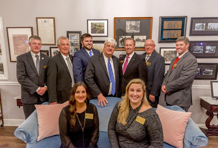 Funeral Services at Thomas Funeral Home in Calhoun, Georgia | FuneralHome.site Thomas Funeral Home Calhoun Georgia