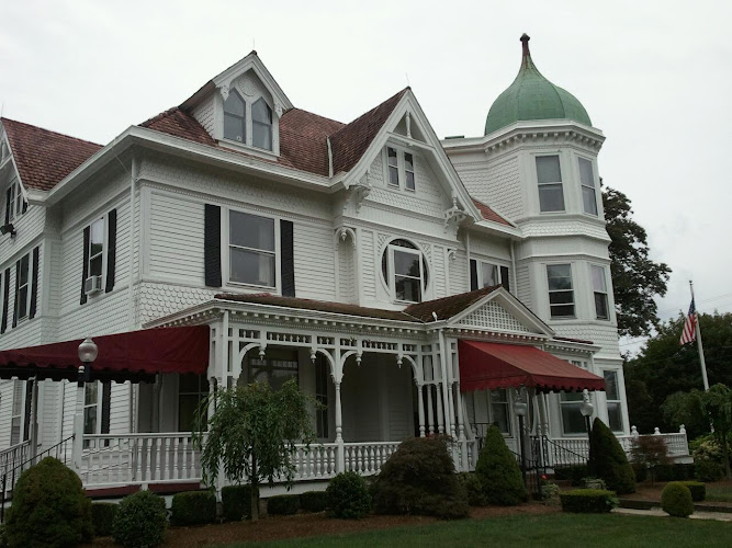 Funeral Services at Ginley Funeral Home-Franklin in Franklin, Massachusetts | FuneralHome.site Ginley Funeral Home-Franklin Franklin Massachusetts