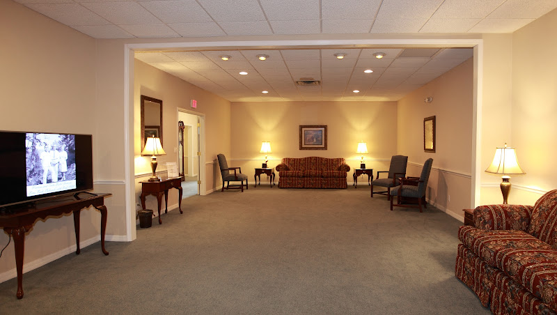 Funeral Services at Newcomer Funeral Home, South Seminole Chapel in Longwood, Florida | FuneralHome.site Newcomer Funeral Home, South Seminole Chapel Longwood Florida