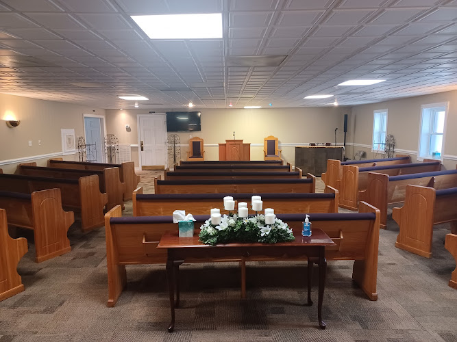 Funeral Services at Mc Neil Funeral Homes in Sneedville, Tennessee | FuneralHome.site Mc Neil Funeral Homes Sneedville Tennessee