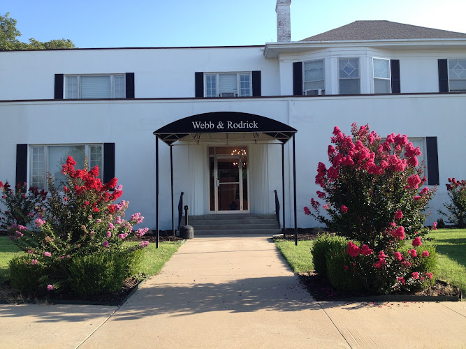 Funeral Services at Webb & Rodrick Chapel & Crematory in Independence, Kansas | FuneralHome.site Webb & Rodrick Chapel & Crematory Independence Kansas