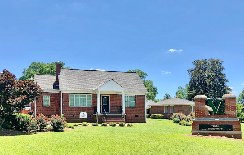 Funeral Services at Vines Funeral Home, Inc. in La Fayette, Alabama | FuneralHome.site Vines Funeral Home, Inc. La Fayette Alabama