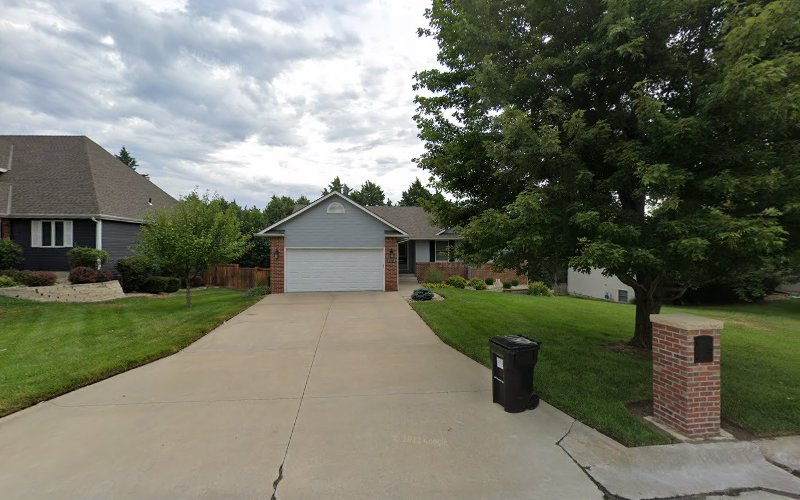 Funeral Services at Londeen Eric S in Manhattan, Kansas | FuneralHome.site Londeen Eric S Manhattan Kansas
