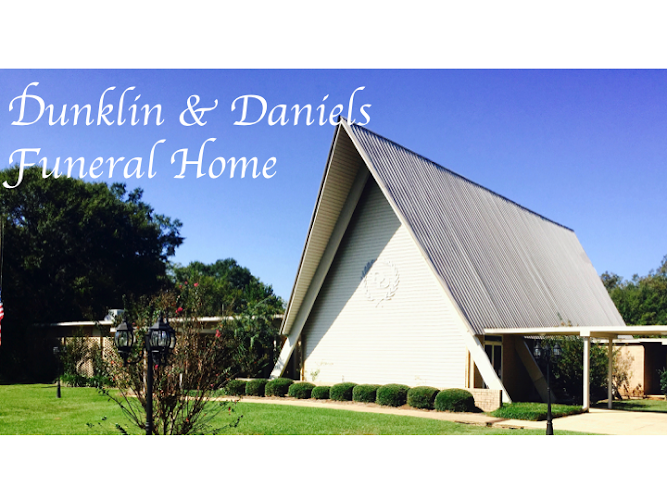 Funeral Services at Dunklin Funeral Home in Greenville, Alabama | FuneralHome.site Dunklin Funeral Home Greenville Alabama
